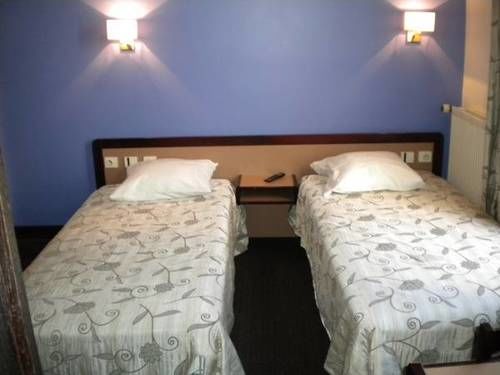 De La Place Hotel Malakoff